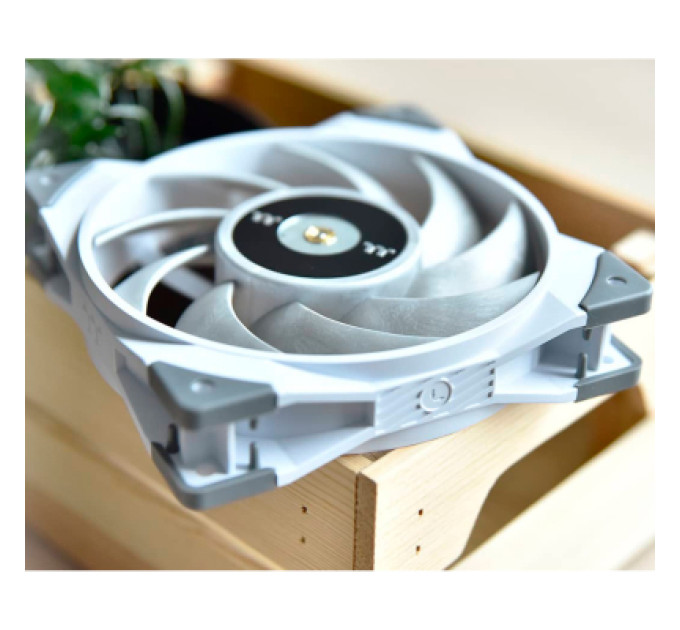 Кулер для корпуса ThermalTake TOUGHFAN 12 Radiator Fan 1Pack (CL-F117-PL12WT-A)